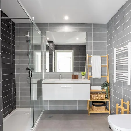 別荘 Stylish 3-bedroom Haven With A Private Pool