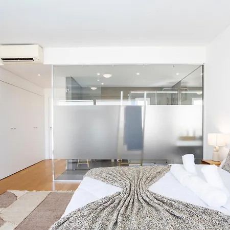 Stylish 3-bedroom Haven With A Private Pool * Albufeira