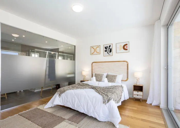 Stylish 3-bedroom Haven With A Private Pool * 阿尔布费拉