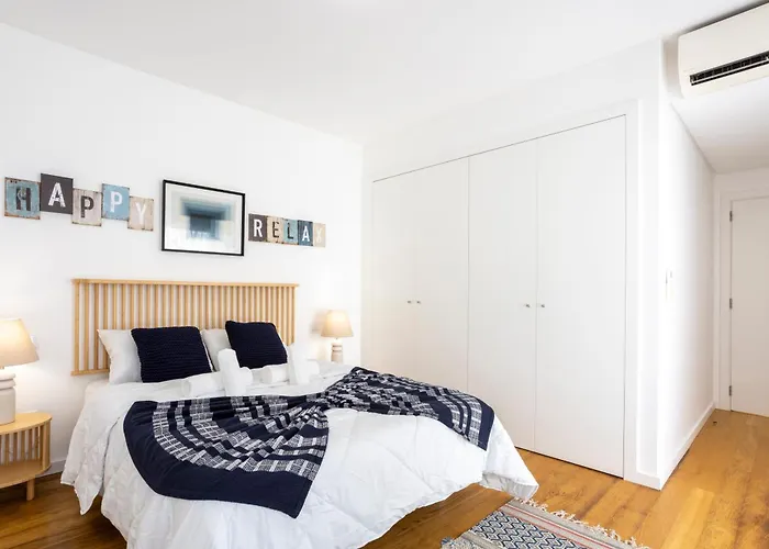 Stylish 3-bedroom Haven With A Private Pool 阿尔布费拉