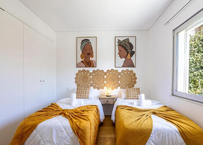 Stylish 3-bedroom Haven With A Private Pool 阿尔布费拉