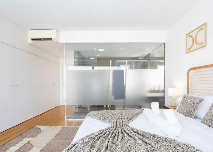 Stylish 3-bedroom Haven With A Private Pool * Albufeira