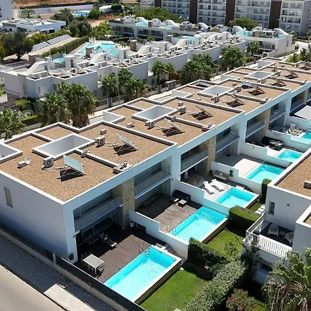 Vakantiehuis Stylish 3-bedroom Haven With A Private Pool Albufeira